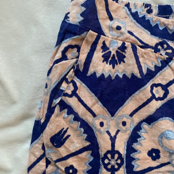 pink and floral European travel vacation wide leg pants - Picture 5 of 9